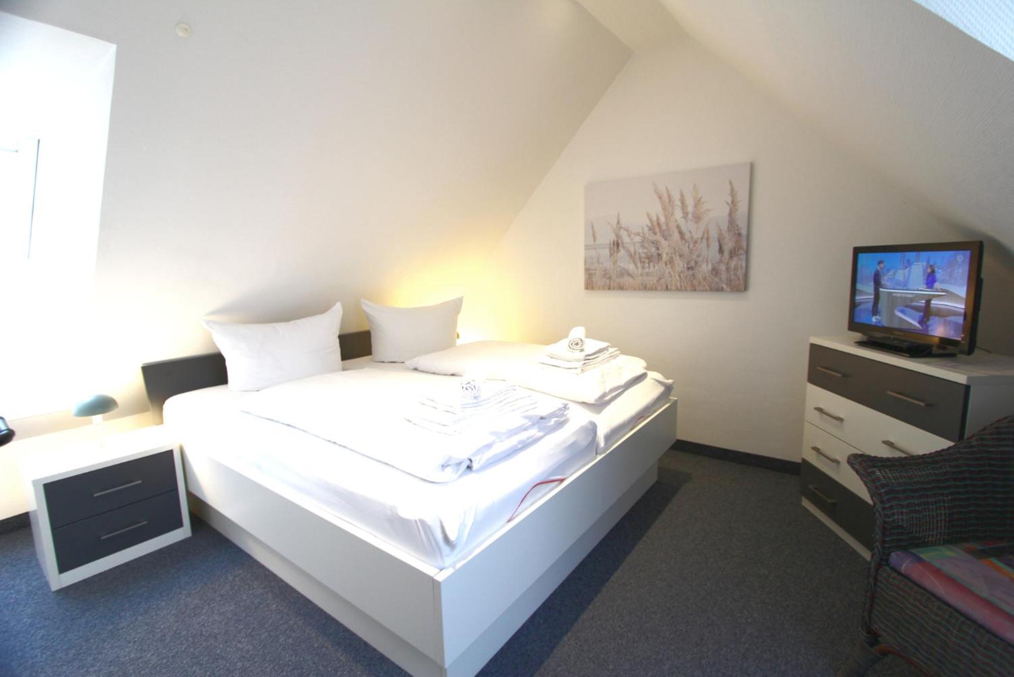 Trutz Blanker Hans - Duenenstr 19, App 10